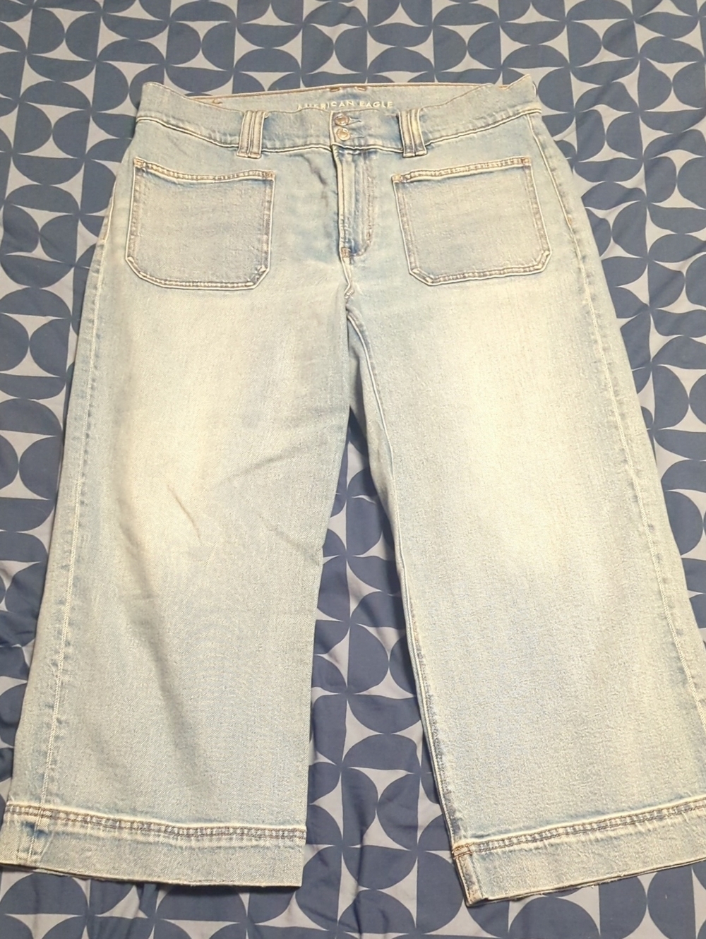 American Light Wash Wide-Leg Crop Jeans - Light Wash size 14 Short